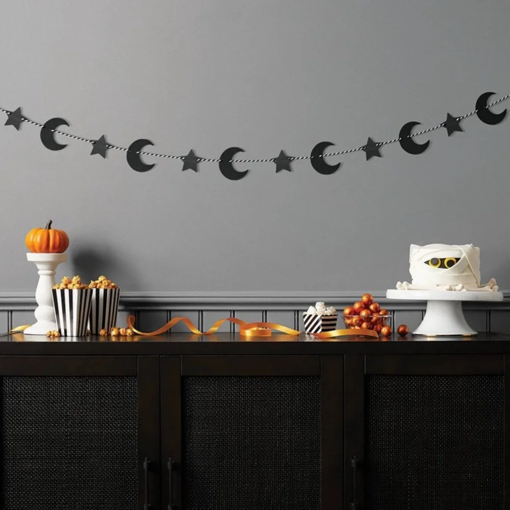 Celestial Wood Garland for Parties‎